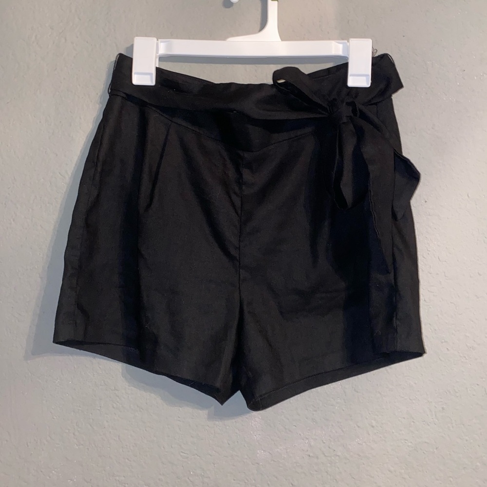 Black Express Tie Belt Shorts
